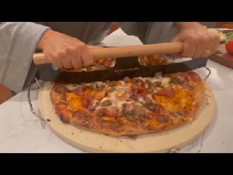 KitchenStar 16 Inch Pizza Cutter Rocker Blade Razor Sharp Stainless Steel Slicer Knife Review