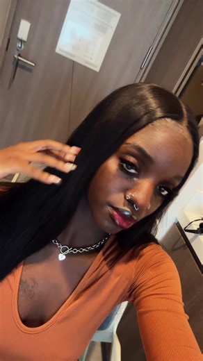 Videos de Chocolateushygushy#1 (@spillteaw_.fee) con “No one knows - Dionna”