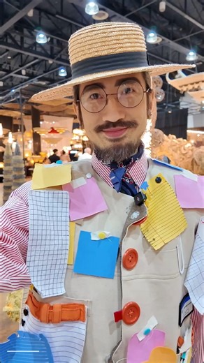 André Judd Chang on Instagram: "Two words: Manila FAME. Top 15 finds. Tap to save, tap to shop. 🛍 @redslabpottery — Asymmetric, charcoal-finish ceramics: instant “gallery” energy. Jacildo’s Handicrafts — Shells turned jewelry: bold size, rich color, statement. @bonacelifestyle — Curve clutch + bangles + wooden chains: add now, wear forever. @indigenous.ph — Shell/coral look, abaca paper build: light, water-resistant, genius. @fineaurea — Bone + porcelain in crisp white: sharp, modern, clean. I