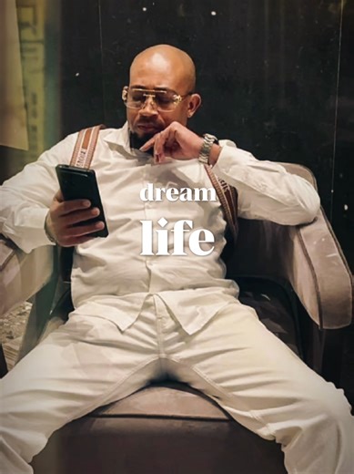 🧘🏽‍♂️ Lesson for Today “People will criticize you no matter what.” If you move fast, they judge. If you move slow, they judge. If you stay the same, they judge. If you grow, they judge louder. So here’s the lesson: Stop letting other people’s noise decide your pace. Criticism says more about where they are than where *you’re going. Practice today Do what’s aligned, not what’s applauded Let opinions pass without collecting them Stay focused on the work, not the crowd You weren’t put here to be 