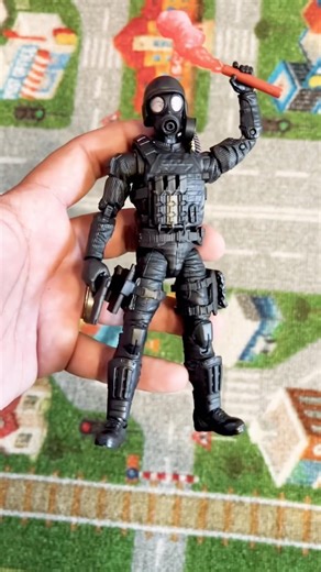 Resident Evil Requiem Hunk (Gas Mask Squad) Gi Joe Classified Series Custom Action Figures