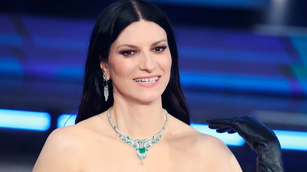 Laura Pausini lanza nuevo disco con dos versiones a semanas del inicio de su gira mundial