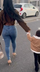 5.6K views · 20K reactions | Hanzi body is coffee because tea is not strong enough ♥️ Watch till the end♥️凉 God we love our supporters. They show love on the internet and in person also.  | kim_and_tanakaa | Facebook