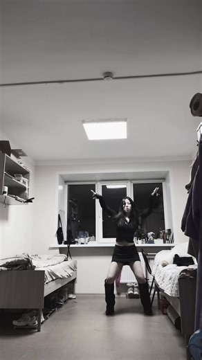 Psycho Dance Cover by Red Velvet: A K-Pop Experience