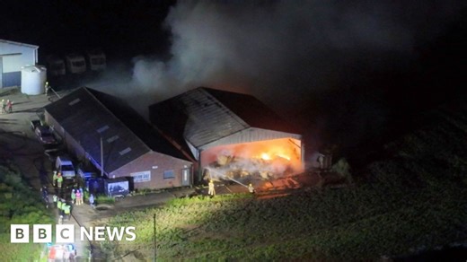Fire crews called to large barn fire near Hopton
