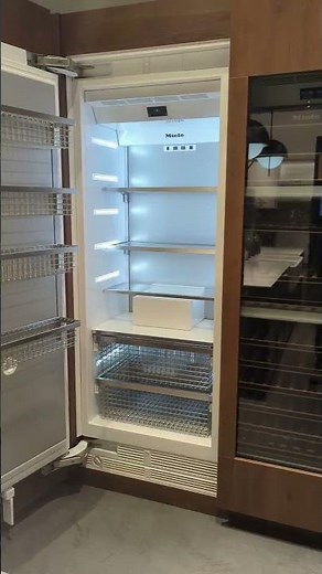Miele MasterCool II column Freezer Model F2812 Vi #kitchen #kitchendesign #appliances