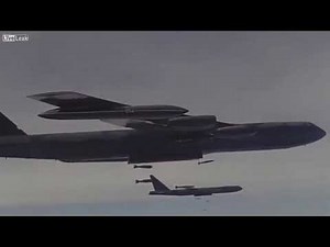 ベトナム戦争映像集。