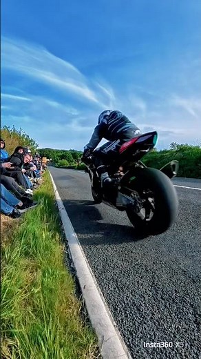 Isle of Man TT | Insane Fly By