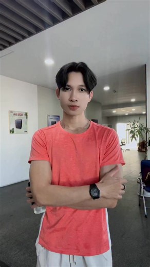 Dam Chhun Heang on Instagram: "ញាំអារម្មណ៏មួយសិន😁"