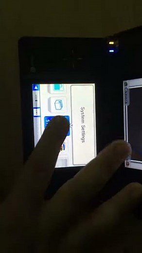 How to connect the Nintendo DSi to Wi-Fi.