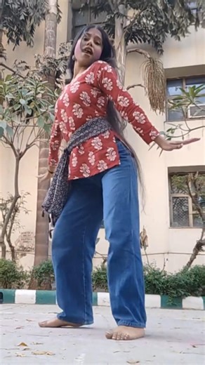 Holi Special Dance 💃😍|#trending​​ #explore​​ #dance​​ #viralvideo​​ #bhojpuri #holispecial #fyp #fun