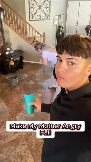 Poor mother 💦🤣🤣#fun #scareprank #family #fyp #challenge #couple #jumpscare #viral | Prank LOL USA