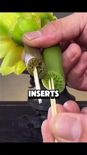 This Japanese Flower Technique Will Blow Your Mind 🌸 (Ikebana Secrets)