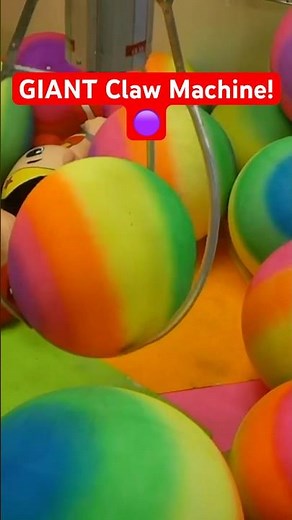 GIANT Claw Machine! 🟣