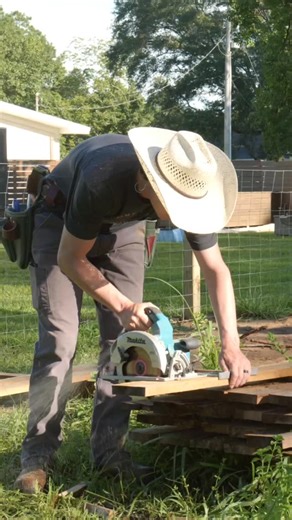 89 reactions | Turning a tree into a fence. We milled all the fence boards for our backyard fence. Not only did this save us a bunch of money, it also used a tree that had to be cut down for this fence to be installed. #woodbrew #diy #woodworking #build #homestead #project #backyard #fence #sawmill | Woodbrew | Facebook