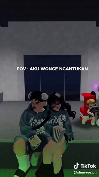 Tren Ngantuk di Salon Roblox yang Kocak