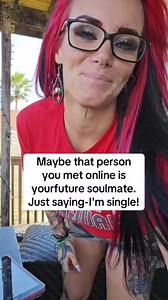 15K views · 996 reactions | American single woman #single #foryoupagereels #alonetiktok #freewoman #mechanic #divorced #trend #over30 #usa #foryou #trend #OMG #alone #lonelywoman #divorced #fyp #love #viral #trending #Amazing | The Honeybee | Facebook