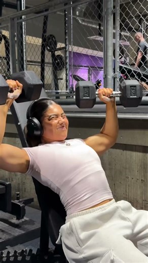 My 2 holy grail shoulder exercises 🤞🏼 #gym #fitness