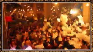 6K views · 72 reactions | Στην καρδιά του Αυγούστου, μία είναι η επιλογή! Sweeney Todd! 3ήμερο-φωτιά με προσφορά 1€ τα απλά σφηνάκια και 2€ τα υποβρύχια!!! Σας περιμένουμε! | Sweeney Todd Espresso & Cocktail Bar | Facebook