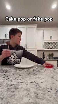 Cake pop or fake pop