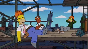 Friday before a holiday weekend = scaffold naps on the job. 💤 | The Simpsons