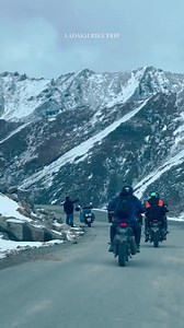Mein Rahoon Ya Naa Rahoon, Tum Sada Mujhme Haste Rehna 🖤 Royal Enfield GoPro 🎥 Ladakh Bike Trip #Ladakh #peace #good #vibe #broriders | Bro Riders