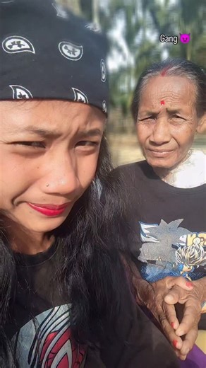 happy qeen dhunu 🫂😚 on Instagram: "Thank 10k views 😘🫵"