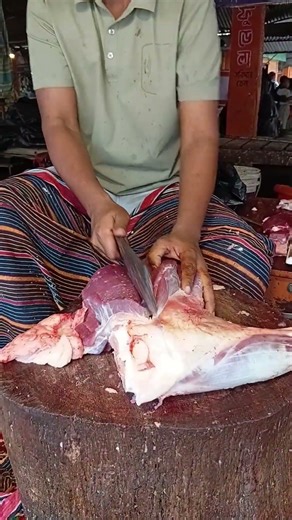 Big Size Solid ox Meat Cutting Video. #meat #butcher #shortvideo