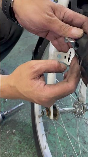 Setting Up a Sidewall Dynamo Light for Reliable Front Illumination 🚲💡