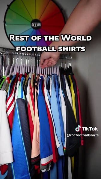 Nueva forma de organizar camisetas de fútbol