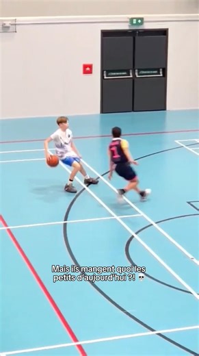 Il a 12 ANS 😱 (Via Nikola.kuga/ TT) #basketball #france #shorts