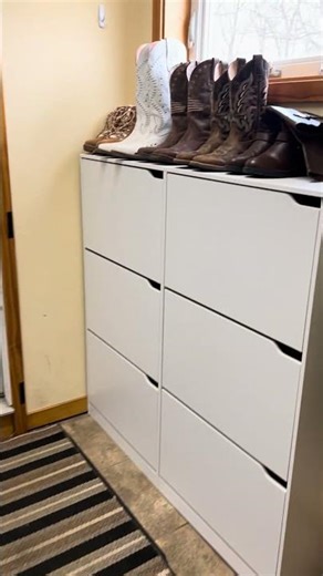 Organizing Shoe Storage in Entryway #homeorganization
