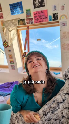 Cab Cab | Y'a 400 ans, on rôtissait toustes sur un bûcher 🧙 merci d'Être ici aujourd'hui. But YOU comment te définis tu ? fais moi rire en comz... | Instagram