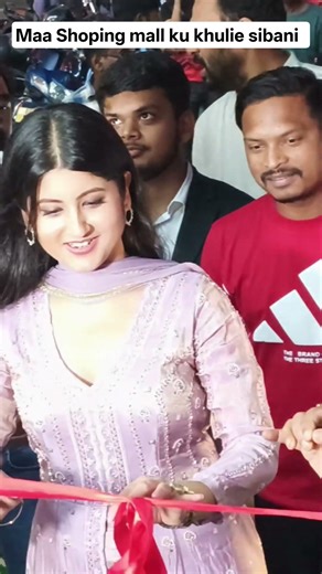 ଶିବାନୀଙ୍କ ହାତରେ ଖୋଲିଲା ମା ସଫିଙ୍ଗ ମଲ୍ || New Shoping Mall open Shivani Sangita || Odisha Glamour
