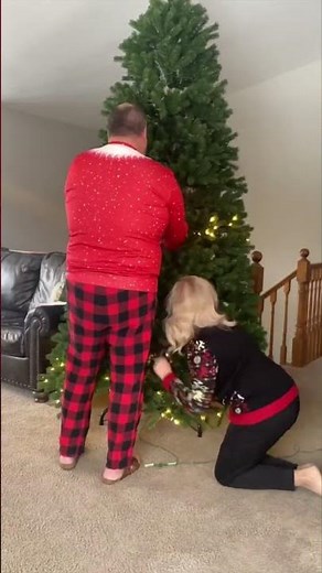 Only 10 minute Set Up! Costco 9ft Christmas Tree https://youtu.be/eAszMBTQHNg #christmastree