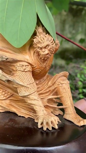 #Original #WoodCarvingArtwork #GuanYuTheMartialSaint #HistoricalFigure