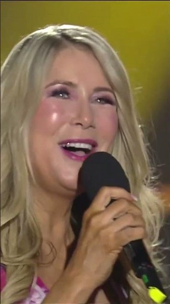 What do you even know about love? ❤️ #simone #schlager #shorts