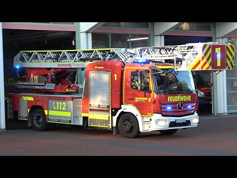 [Neue Drehleiter, Sonderfahrzeuge & Mehr!] Zahlreiche Einsatzfahrten der Feuerwehr Wuppertal