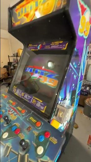 NFL Blitz 99 4P Cool DFW Arcade Collection. Online Auction @ BidderBros.com Sale! 12/5/25