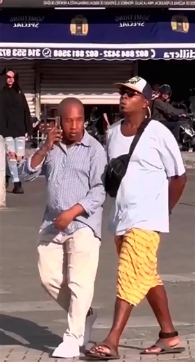 Funny pranks in public😂 . . . #Pranks #comedy #foryou #fyp #video #funnyprank #prank #funny #laugh #lol #usa #funnyvideos #foryoupage . | Daily Prank