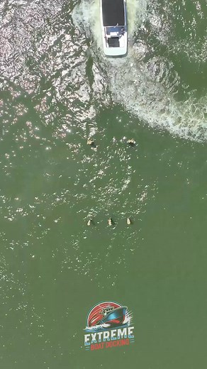 Risky move but worth it! | Extreme Boat Docking