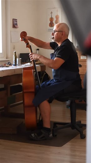 Your next Cello ready for it‘s big moment  Perfectly storaged in our cello bag! The Jakob Winter cello case: durable, elegant, and designed to keep your instrument safe wherever the music takes you #cello #celloplayer #music #musician #musicianlife #instrument #instruments #music #instrumentcase #cellobag #cellocase | Jakob Winter | Facebook