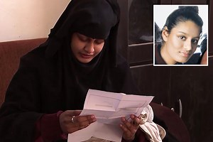 Moment ISIS bride finds out she’s been stripped of UK citizenship