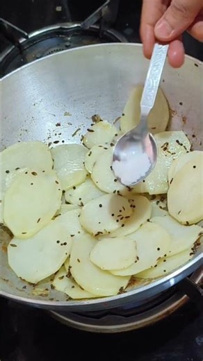 Simple aloo fry #food#cooking#aloo