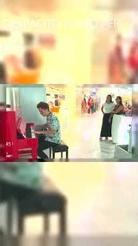 Incredible Piano Skills at Nizza Airport: Part 1 of 8