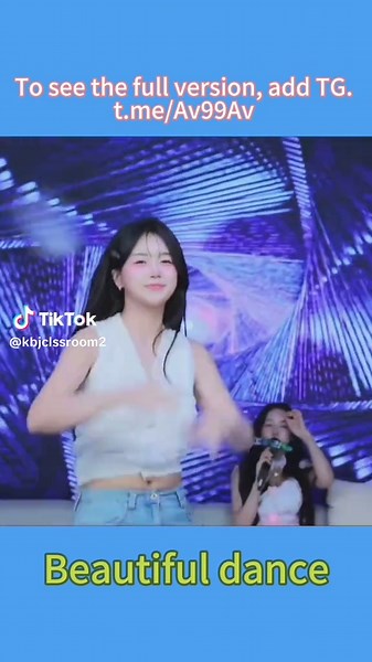 Korean Dance with Panda Class: Experience Jinricp