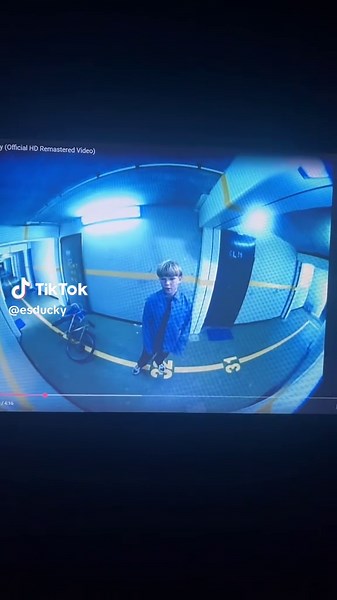 Mastering Creative Video Transitions with Ease