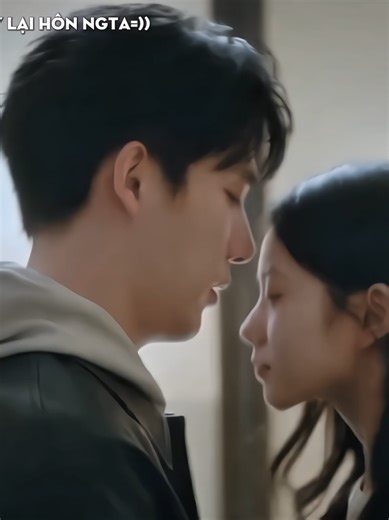 Sa Vào Tình Yêu Cuồng Nhiệt Tập 17: Cảnh Hôn Đầy Cảm Xúc