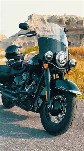 EAGLERIDER Rentals & Tours on Instagram: "The Badlands delivers one of the most spectacular landscapes to explore on two wheels. Just a stone’s throw from the Sturgis Rally, it’s a must-ride destination for any true enthusiast. Many of our locations give access to some stunning National Parks. Where are you riding in 2026? Have you conquered the Badlands yet? Let us know below. 👇 #EAGLERIDER #Badlands #Sturgis"