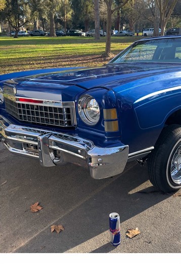 Clean Monte Carlo 🔥🔥🔥🔥💯💯💯💯 #lowrider #chicano #classiccars #lowriderlifestyle #fyp